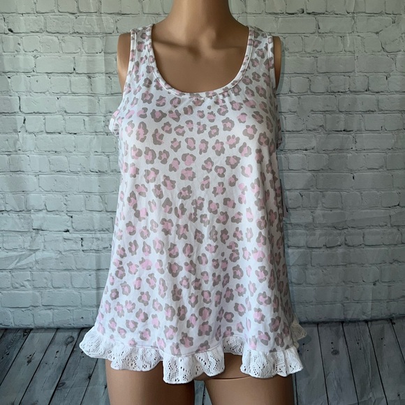 Pj Couture Tops - BRAND NWT Pj Couture White, Brown & Pink Cheetah Print Lacy Set Top size M